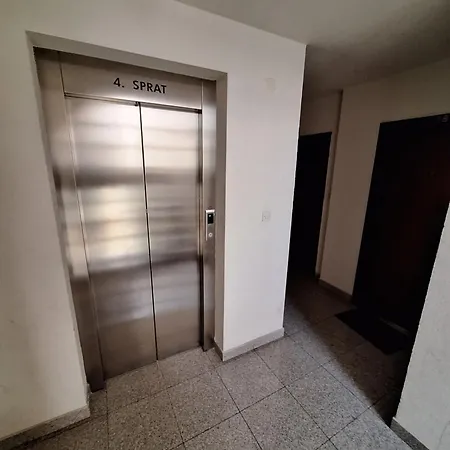 Апартаменты Stan Na Dan Bulevar Ilidza