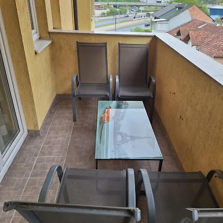 Stan Na Dan Bulevar Ilidza * Sarajevo